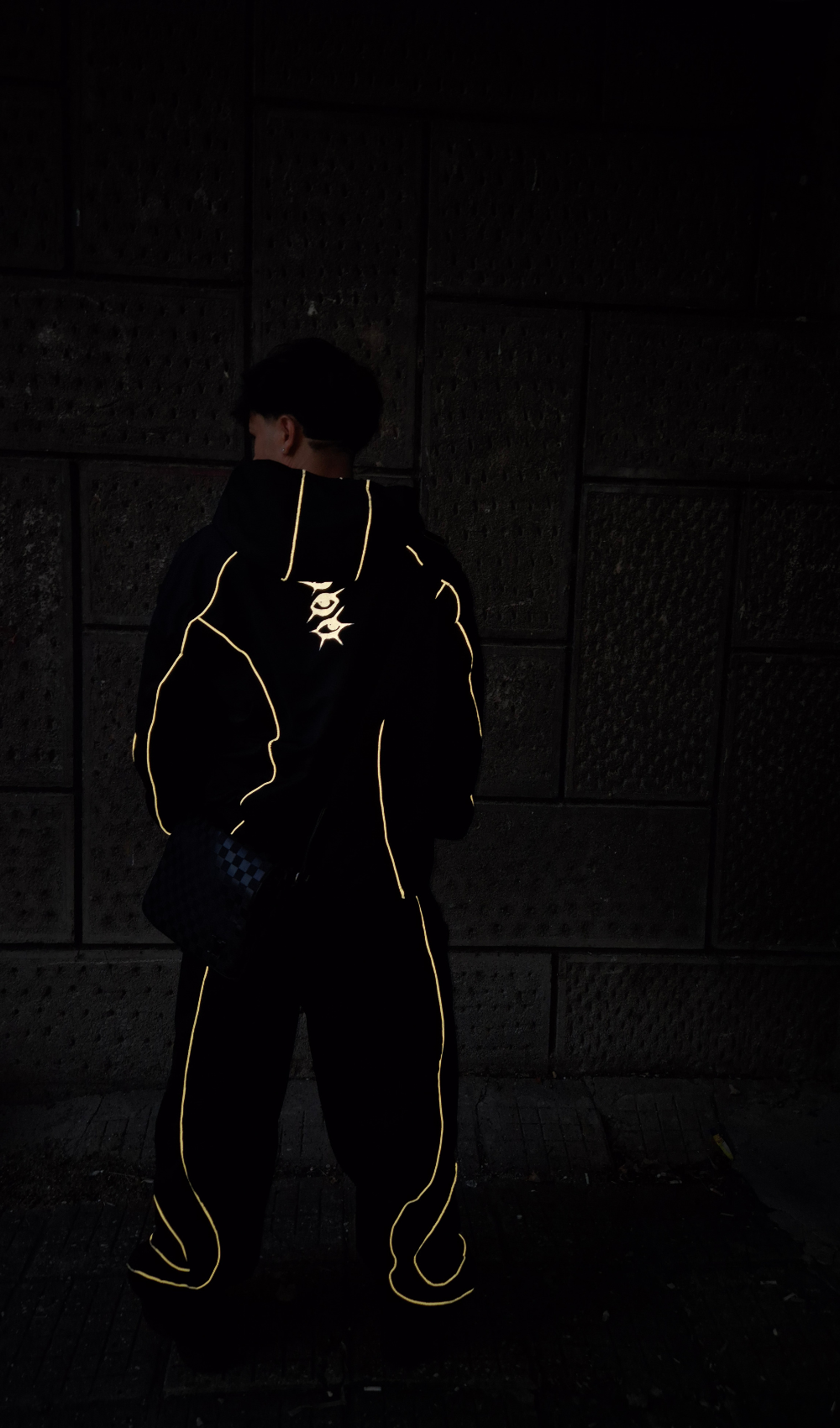 ЕКИП ВЕТРОВКА "BLACKED OUT V2"